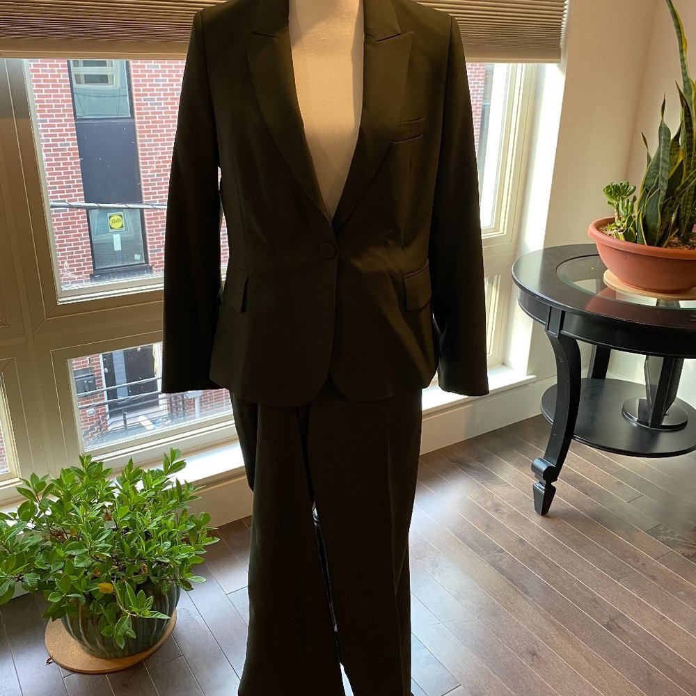 The Fold London Tailored Wool Blend Pants Suit UK14/US 10 Olive